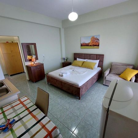 SarandëThe Sun Houseアパートメント エクステリア 写真