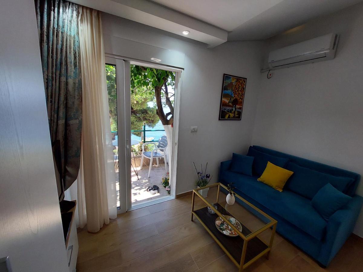 SarandëThe Sun Houseアパートメント エクステリア 写真