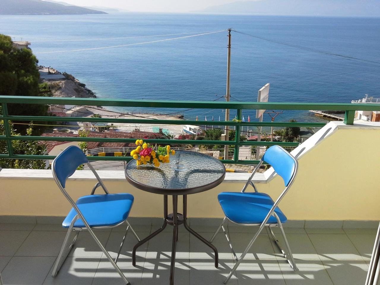 SarandëThe Sun Houseアパートメント エクステリア 写真